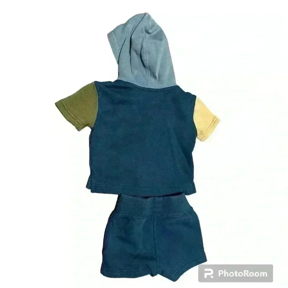 Baby Gap Green Blue Sweater Top and Shorts Matching Set Size 3-6 Months Baby - Picture 2 of 4